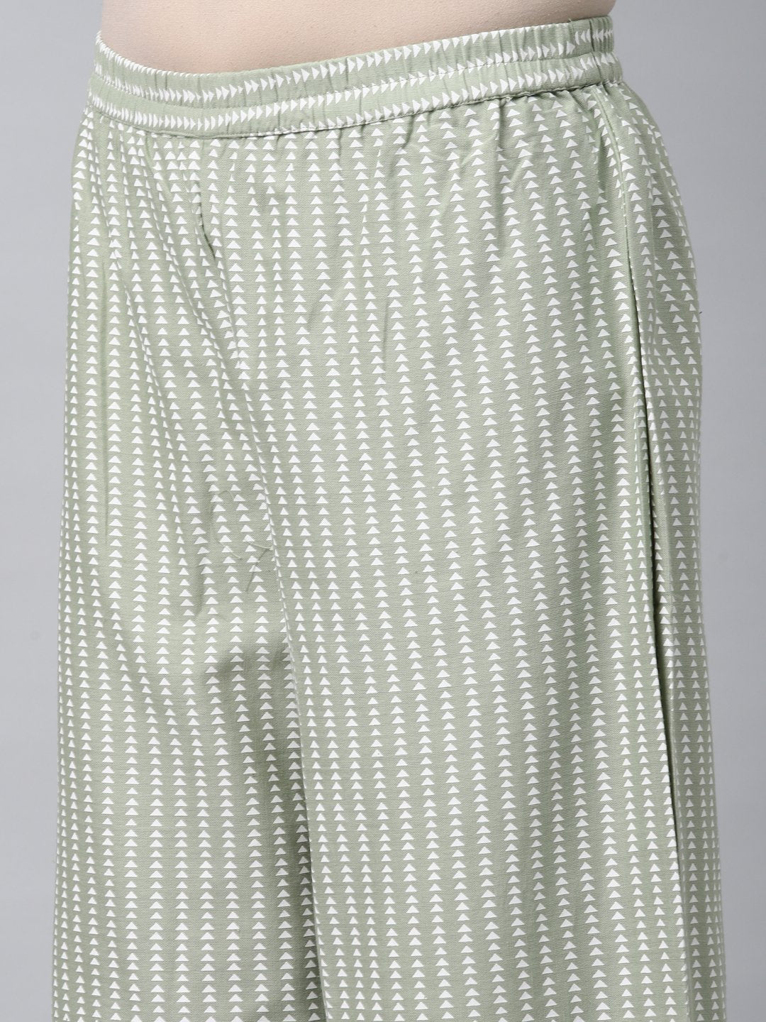Women's Light Green Printed Kurta Set