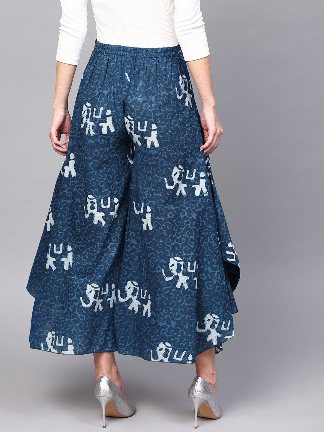 Women's  Navy Blue & White Flared Printed Palazzos