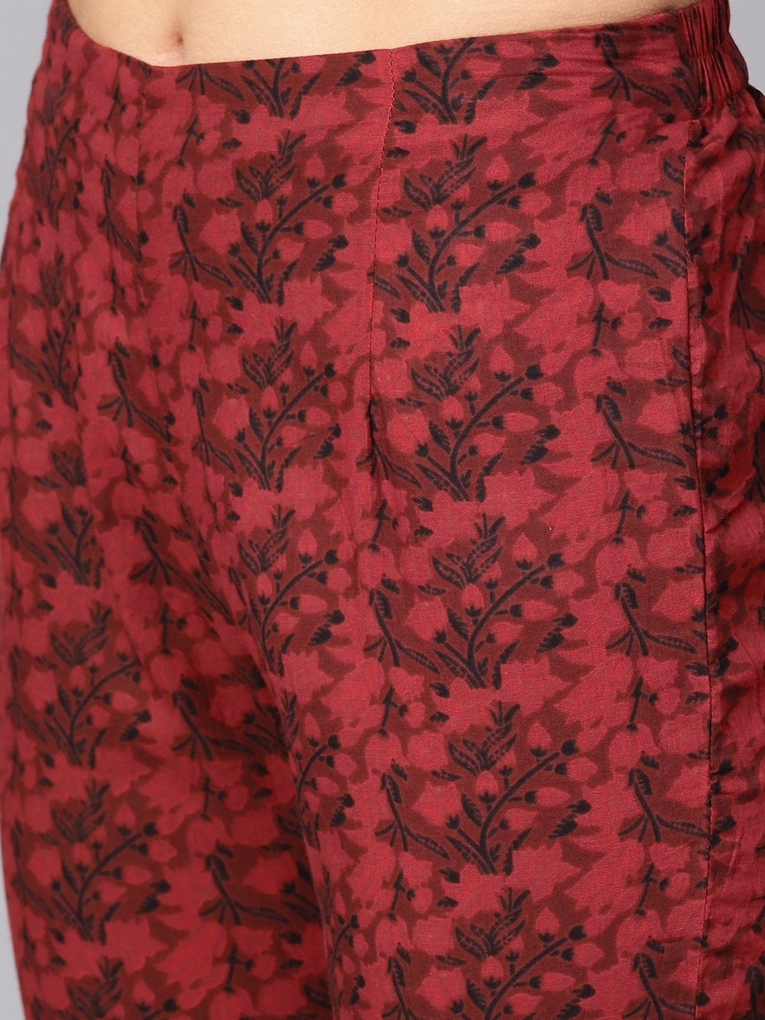 Women's  Maroon & Black Printed Kurta with Trousers