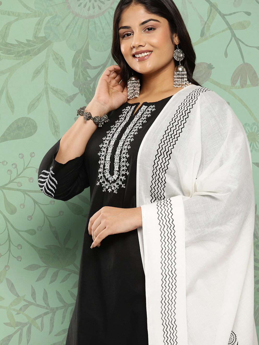 Women's Black & Off-White Yoke Design Cotton Kurta With Palazzos & With Dupatta