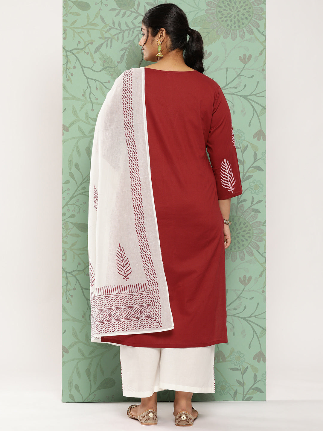 Women's Maroon & Off-White Yoke Design Cotton Kurta With Palazzos & With Dupatta