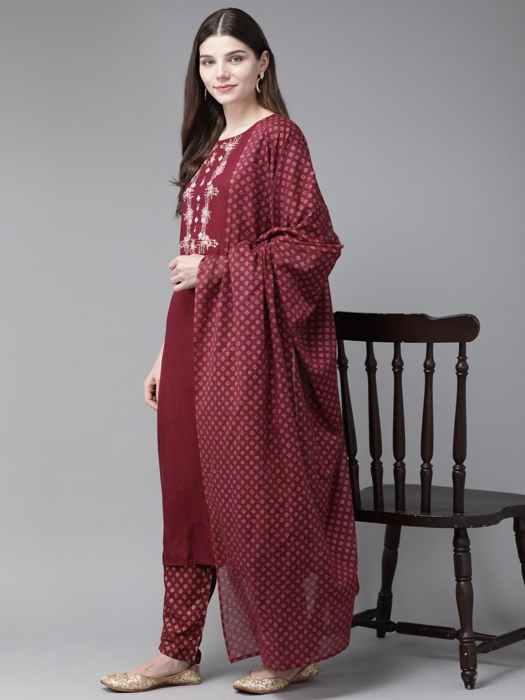 Color_Maroon