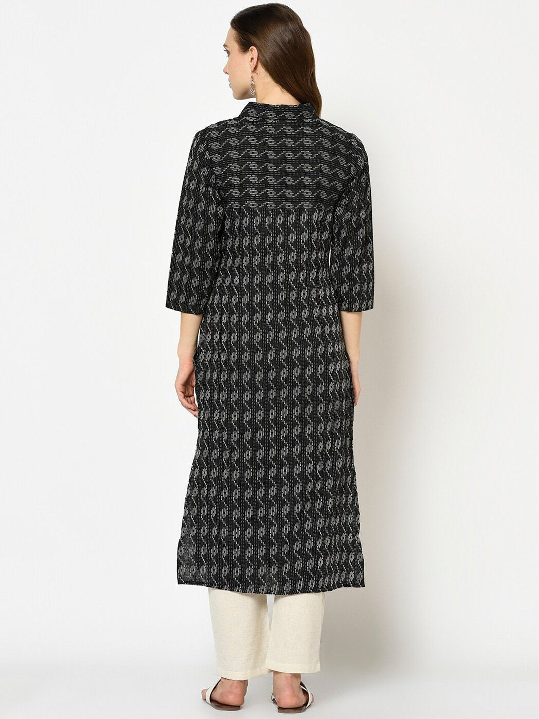 Color_Black