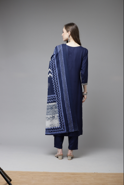 Women's Navy Blue Floral Yoke Design Kurta With Palazzos & Dupatta