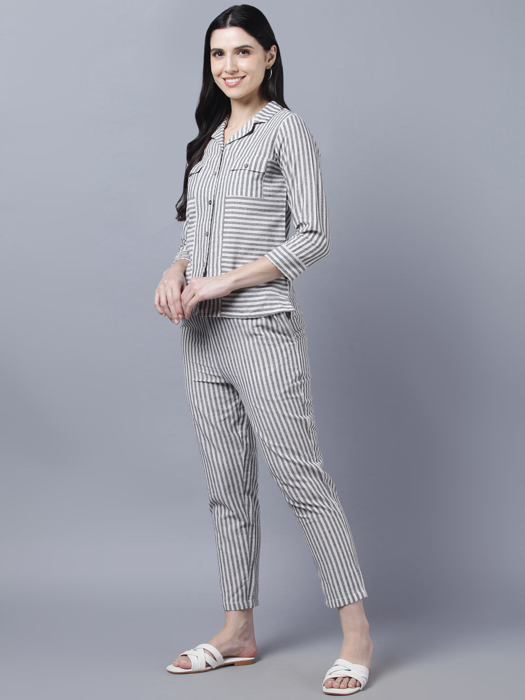 Color_Grey