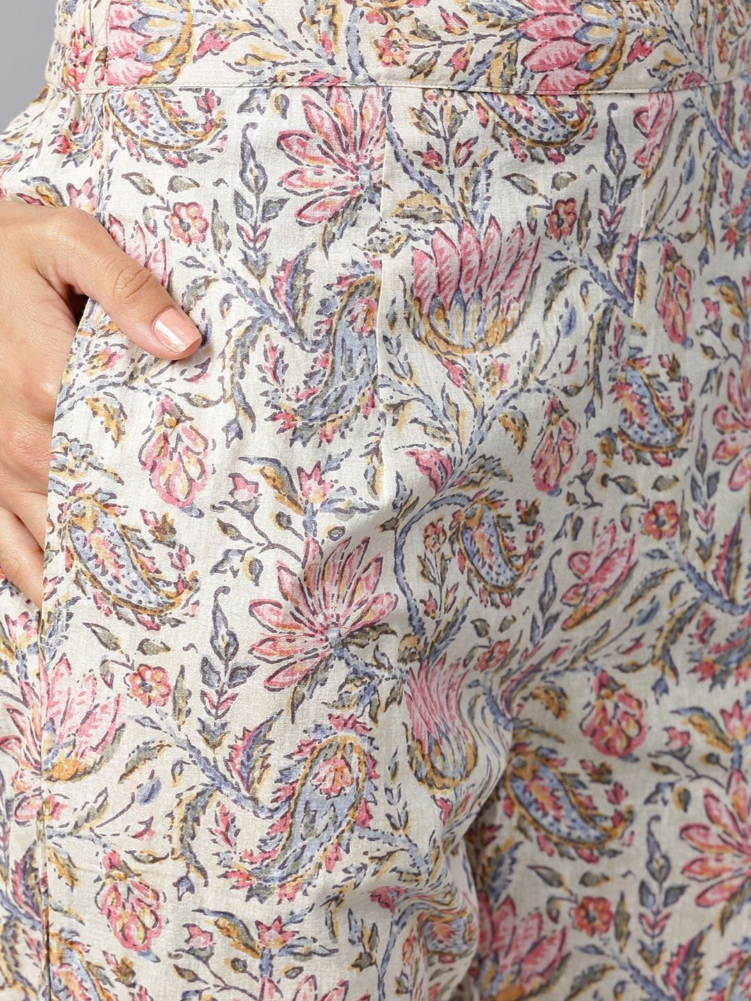 Women's  Cream-Coloured & Pink Printed Kurta with Trousers