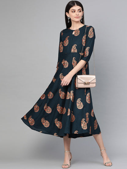 Color_Navy blue