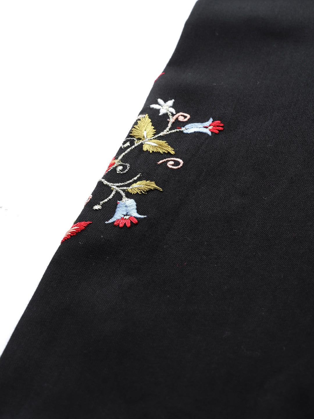 Color_Black