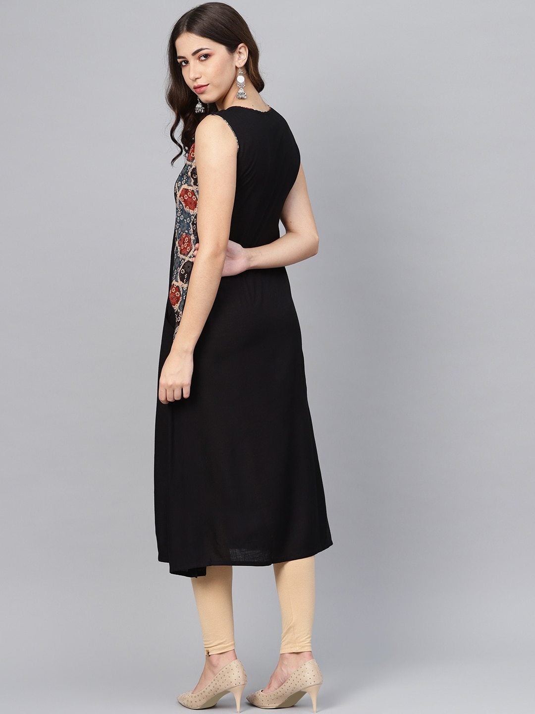 Women's Black Solid A-Line Kurta