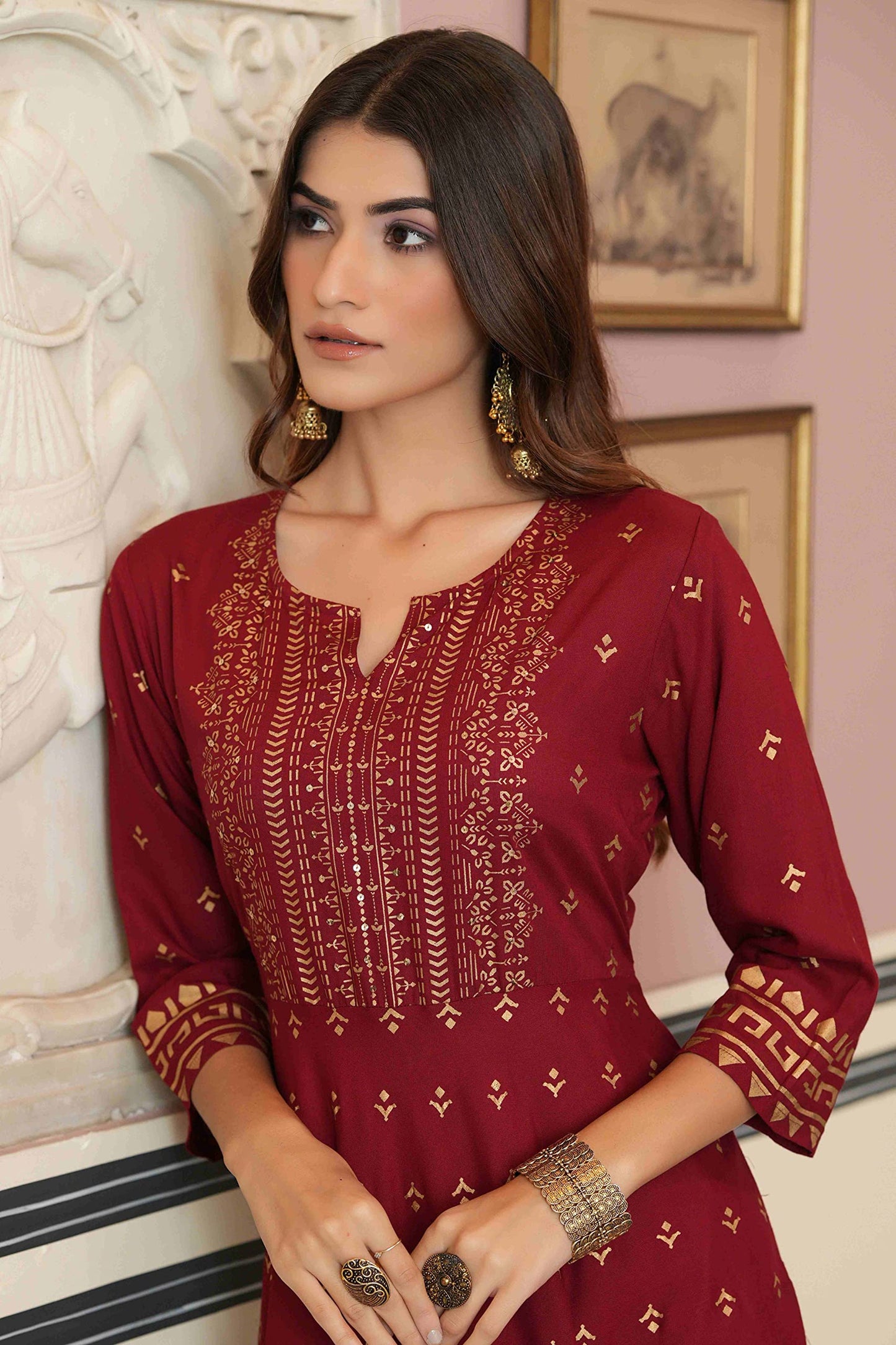 Color_Maroon