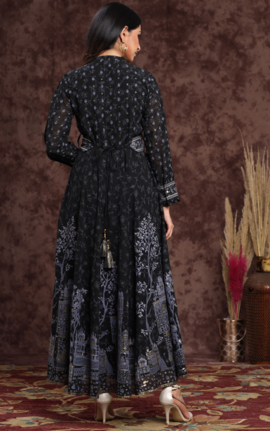 Women's Georgette Printed Flared Dress With Belt
