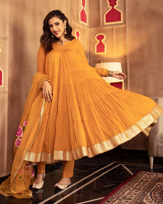 Women's Rasikpriya Handpainted Suit Set