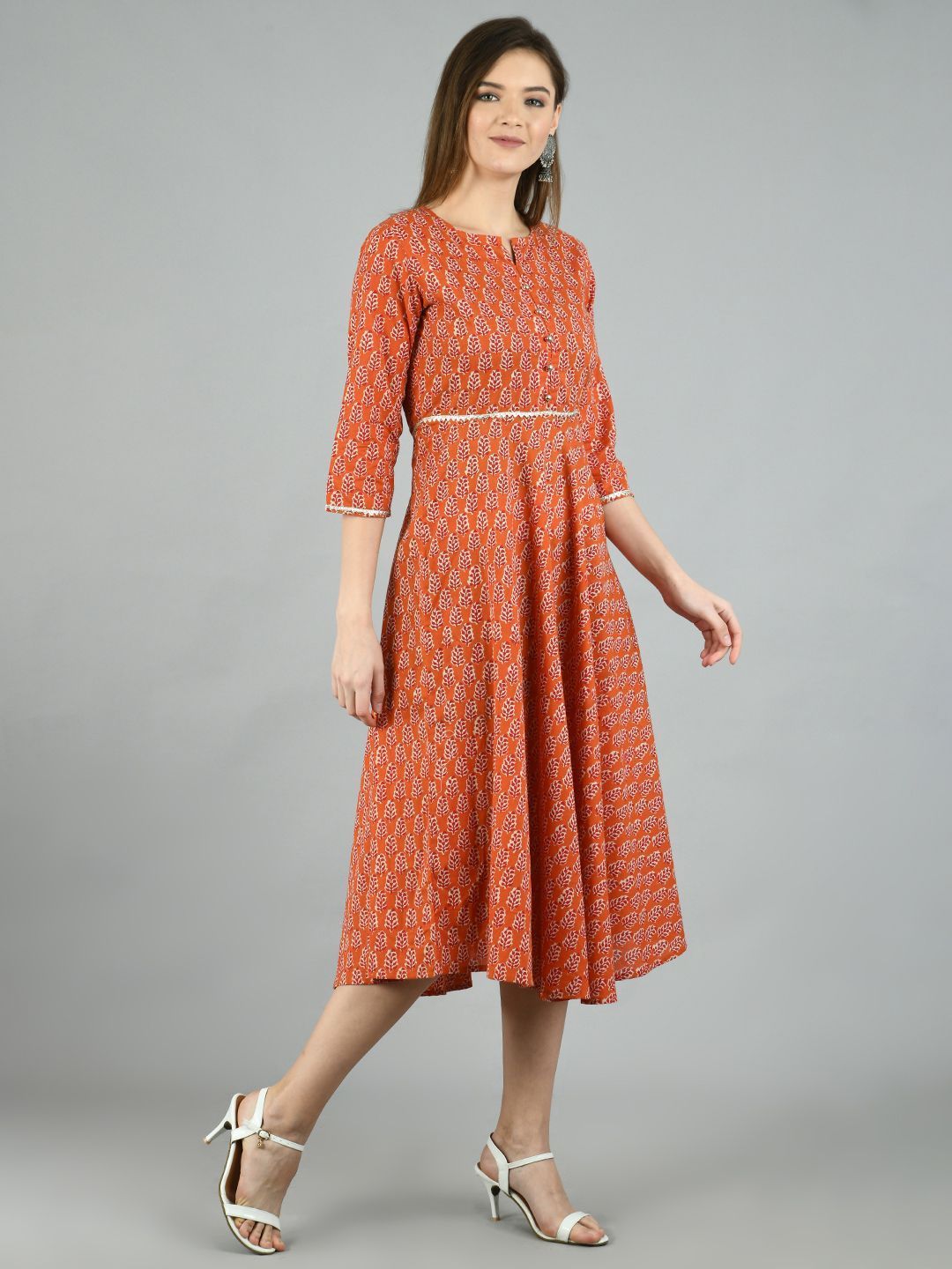 Women's Brown Cotton Printed 3/4 Sleeve Round Neck Casual Dress