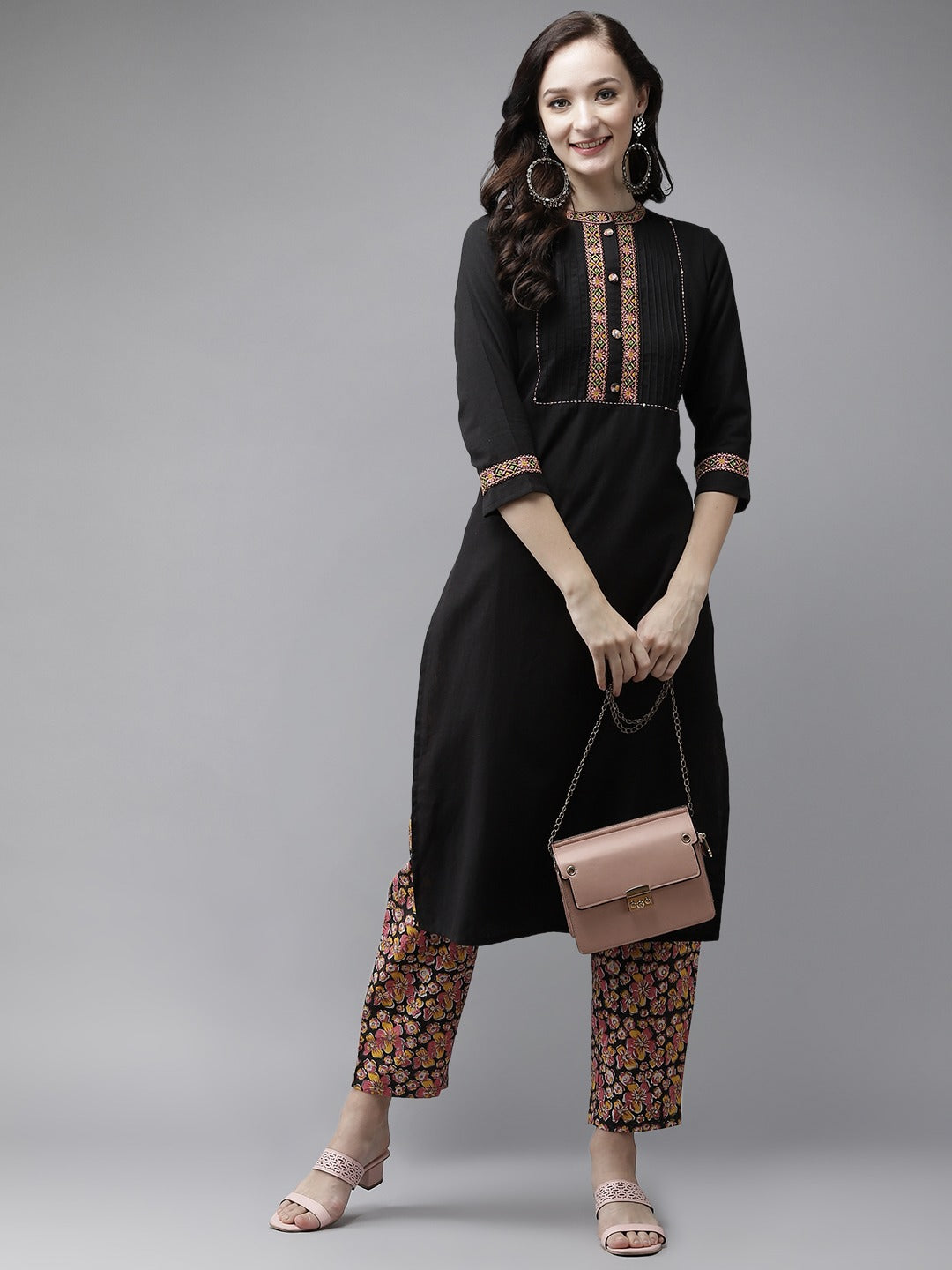 Color_Black