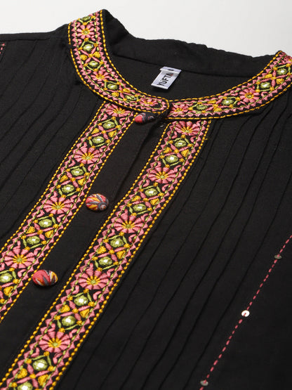 Color_Black