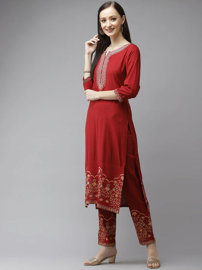 Color_Maroon