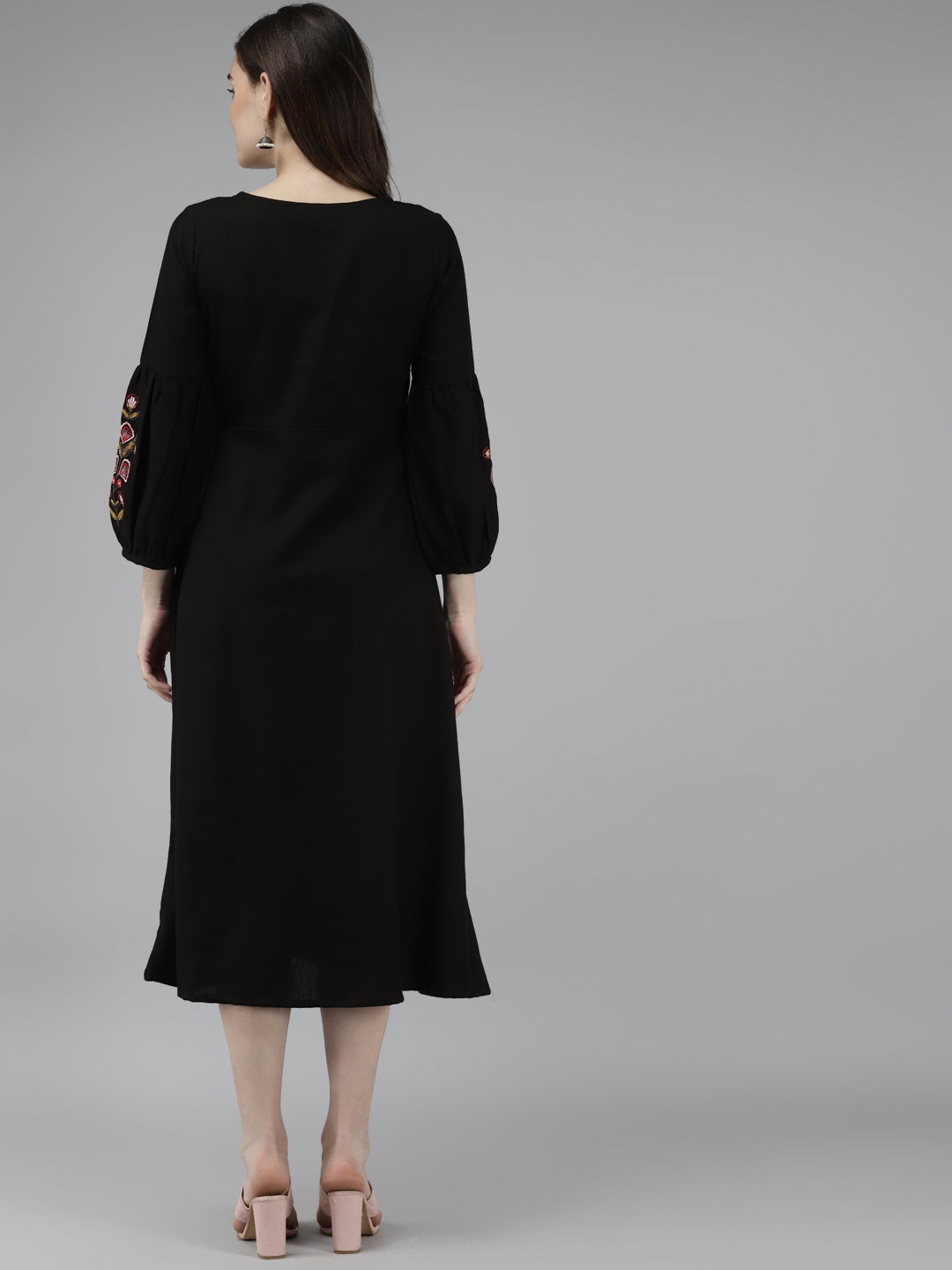 Color_Black