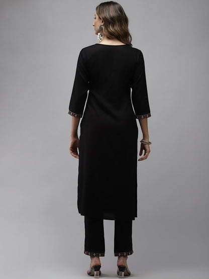 Color_Black