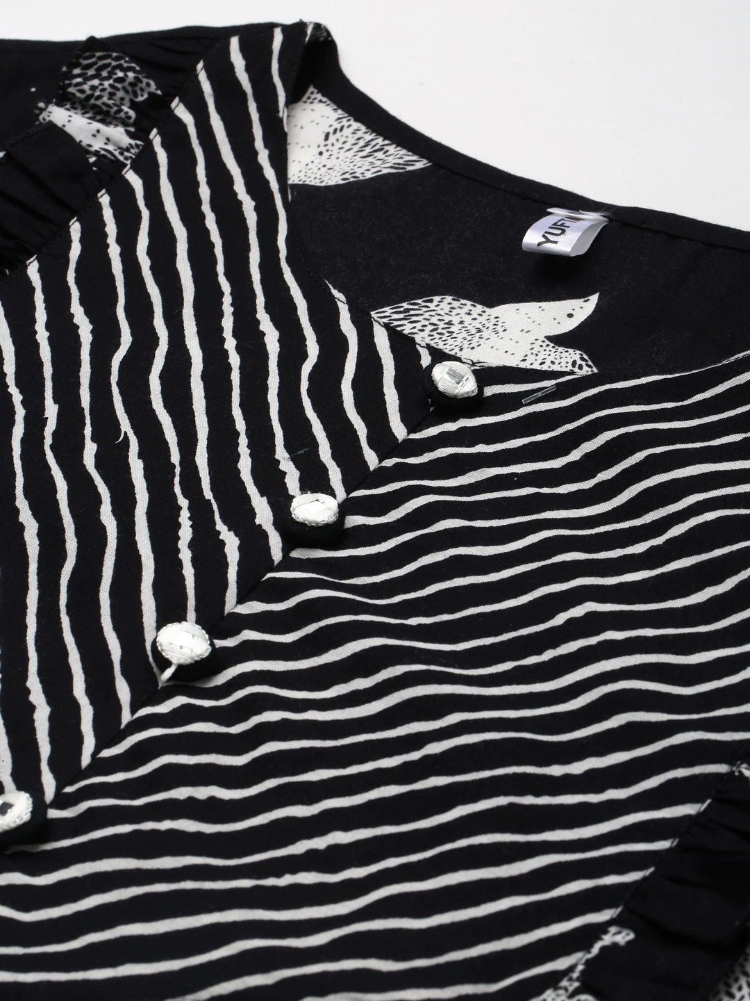 Color_Black