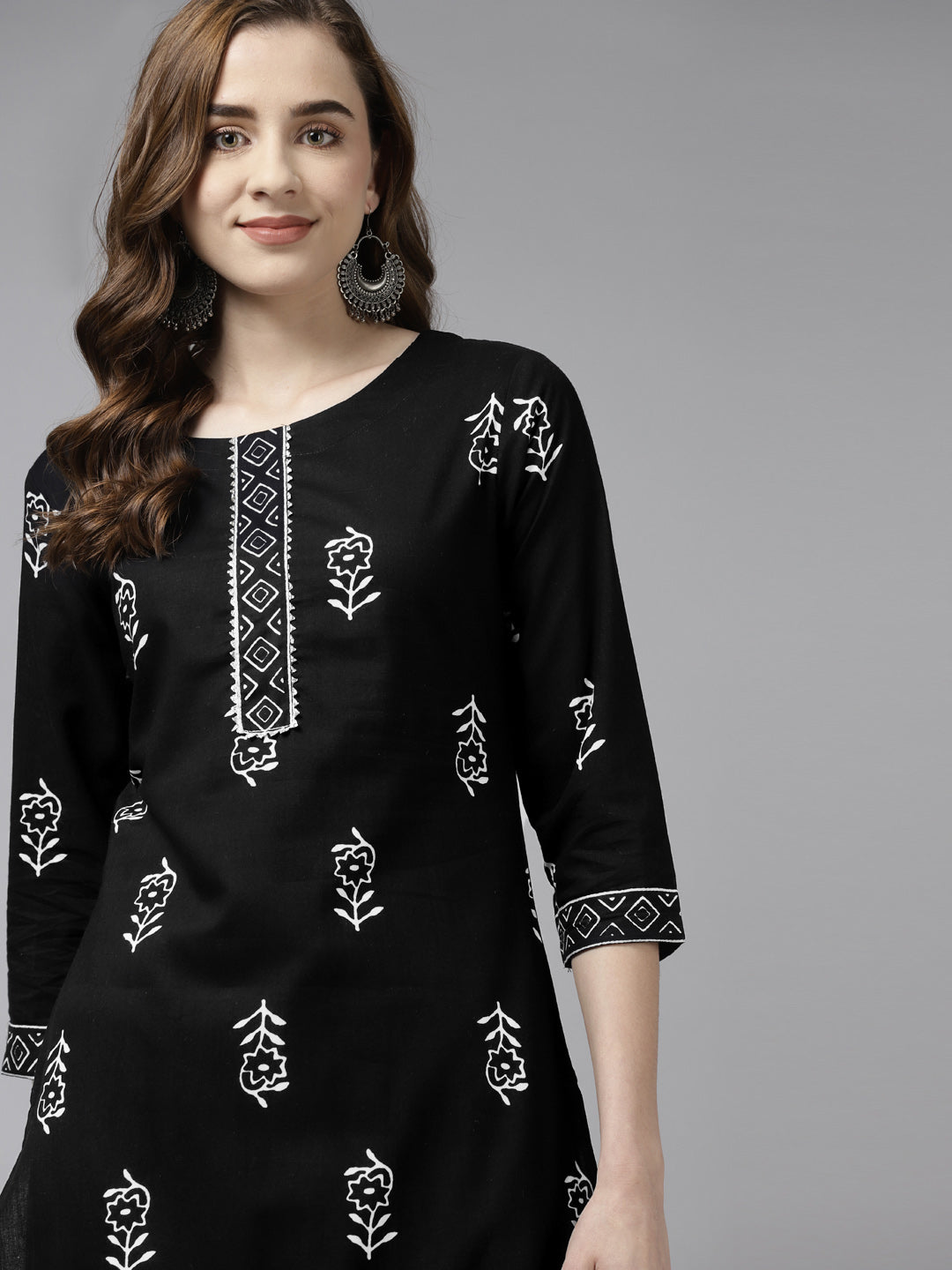 Color_Black