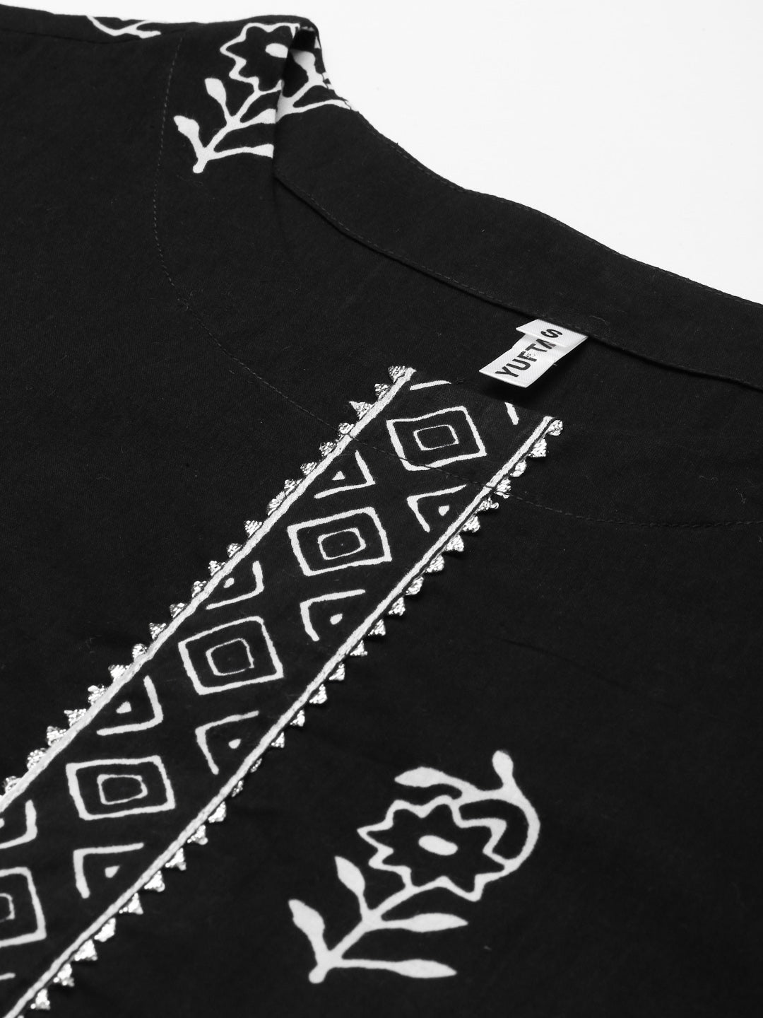 Color_Black