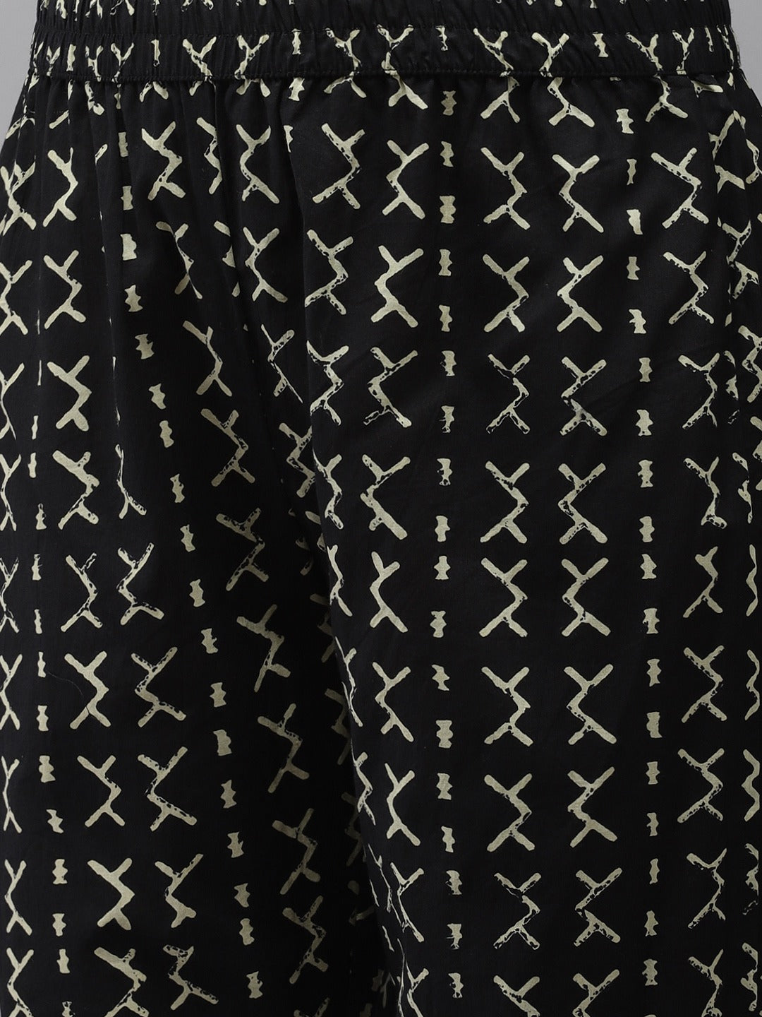 Color_Black