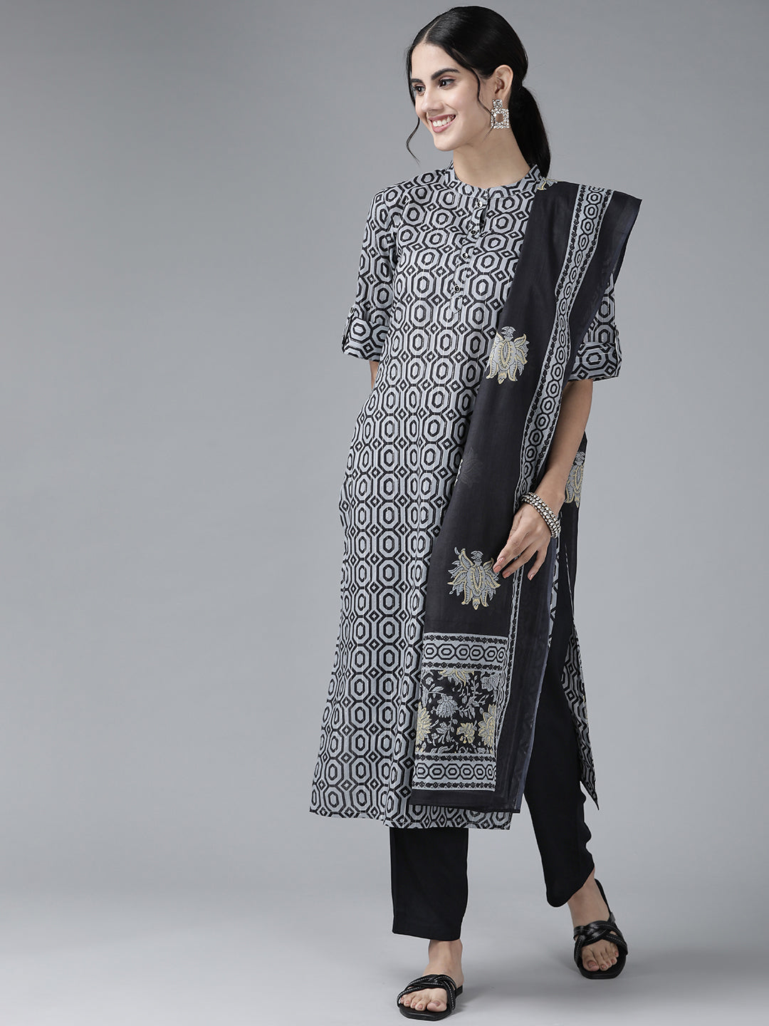 Color_Grey