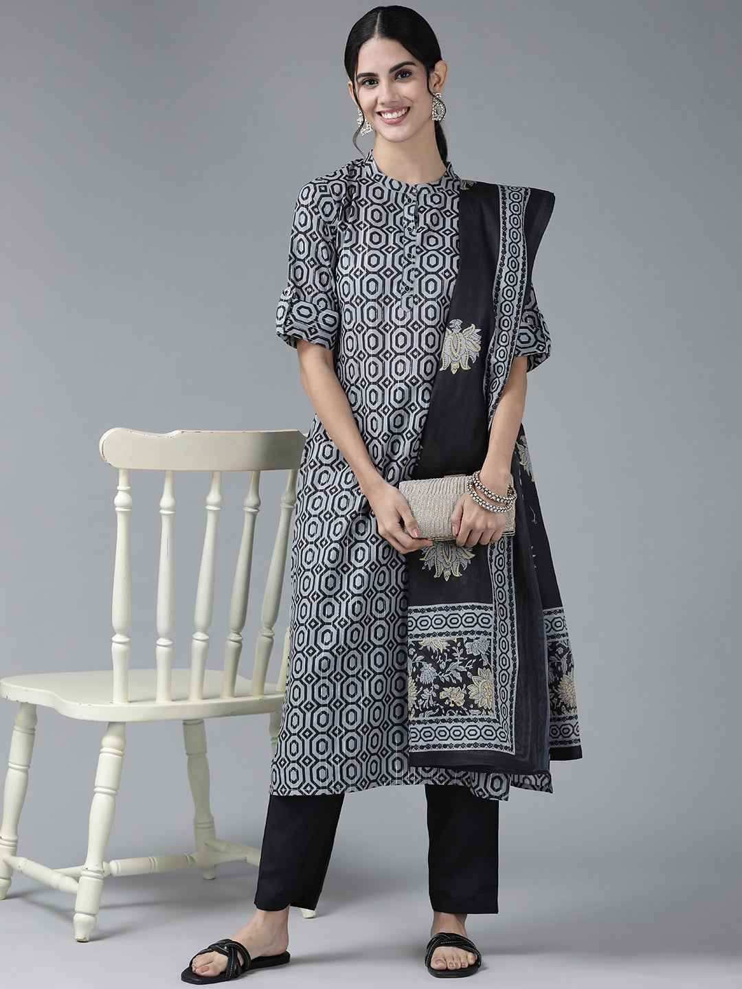 Color_Grey