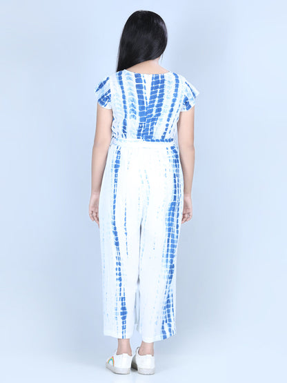 Color_Blue & White