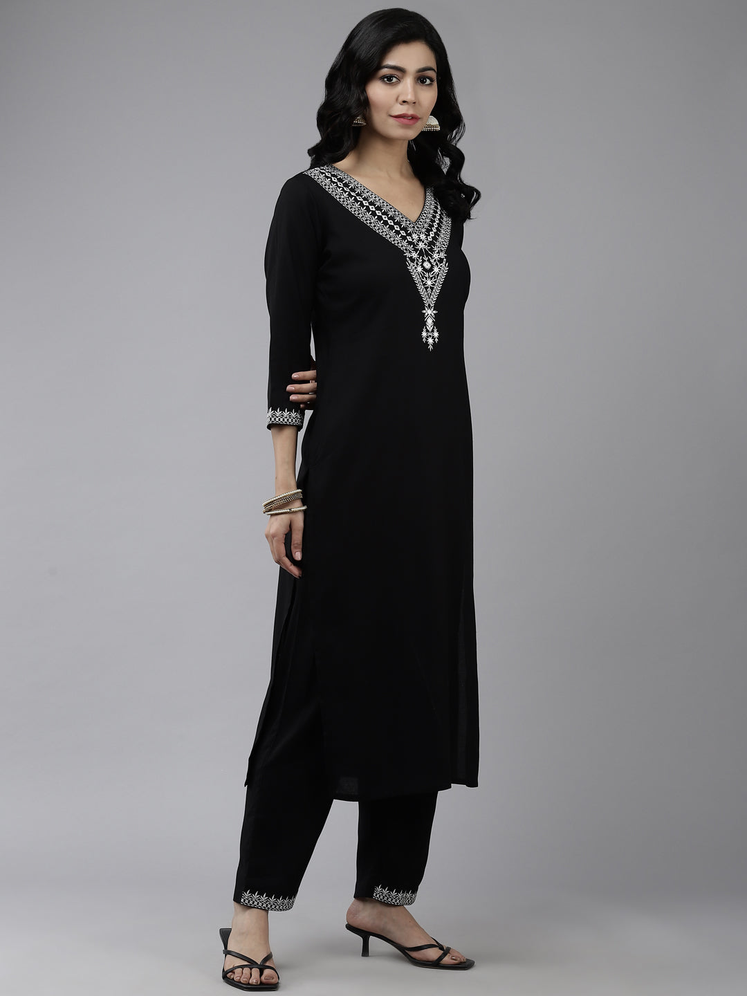 Color_Black