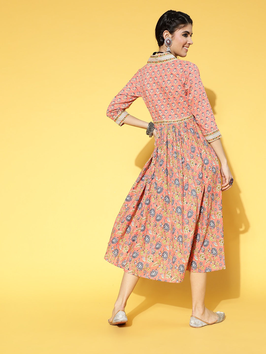 Color_Peach