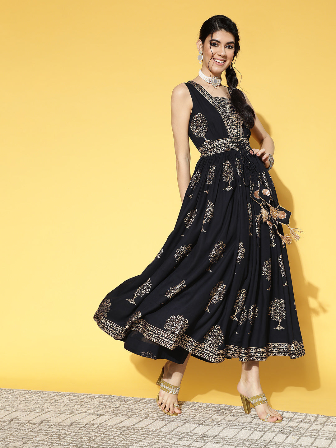 Color_Black