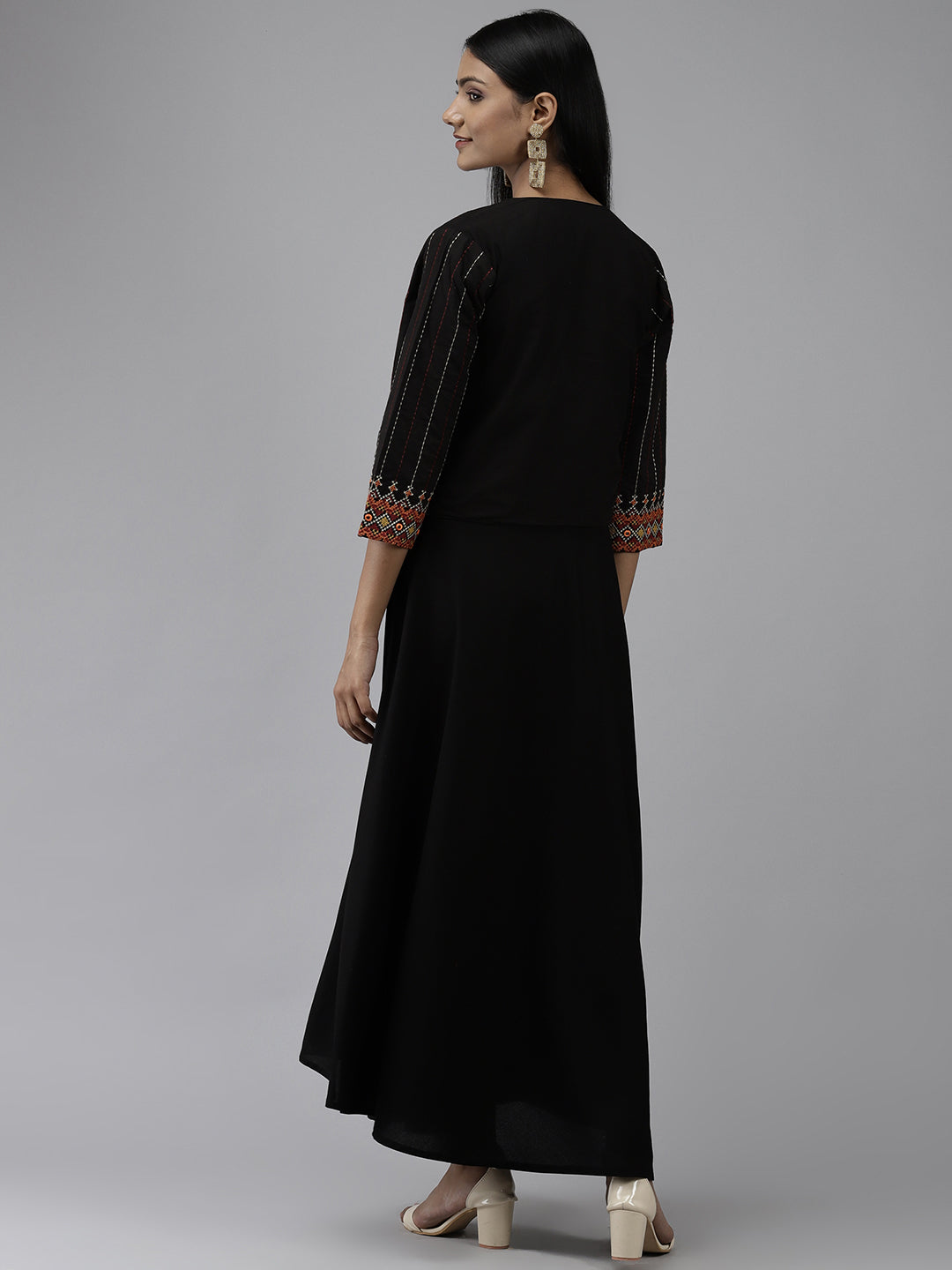 Color_Black