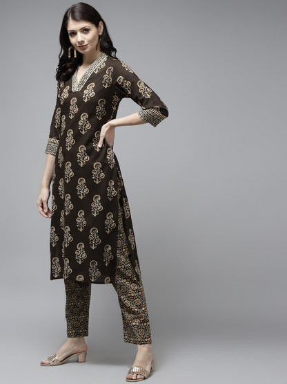 Color_Brown