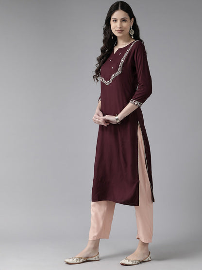 Color_Maroon