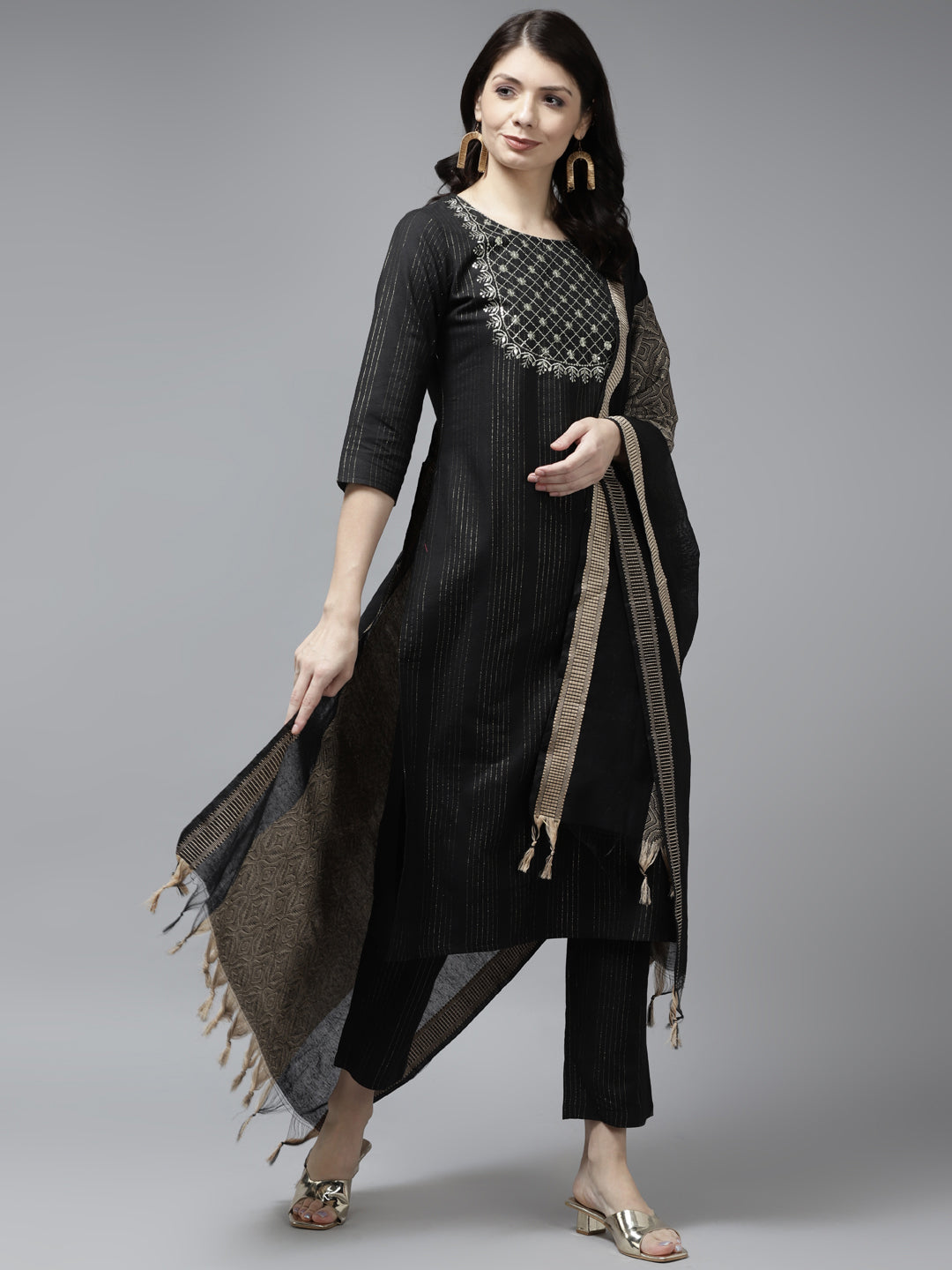 Color_Black