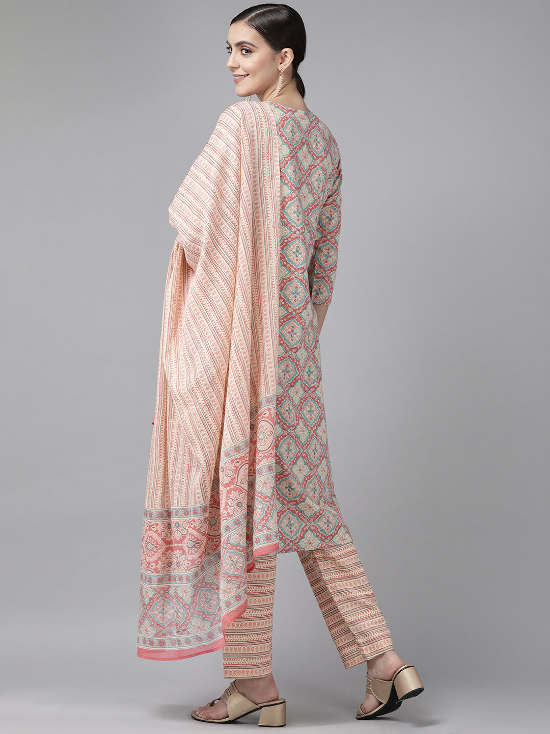 Color_Peach