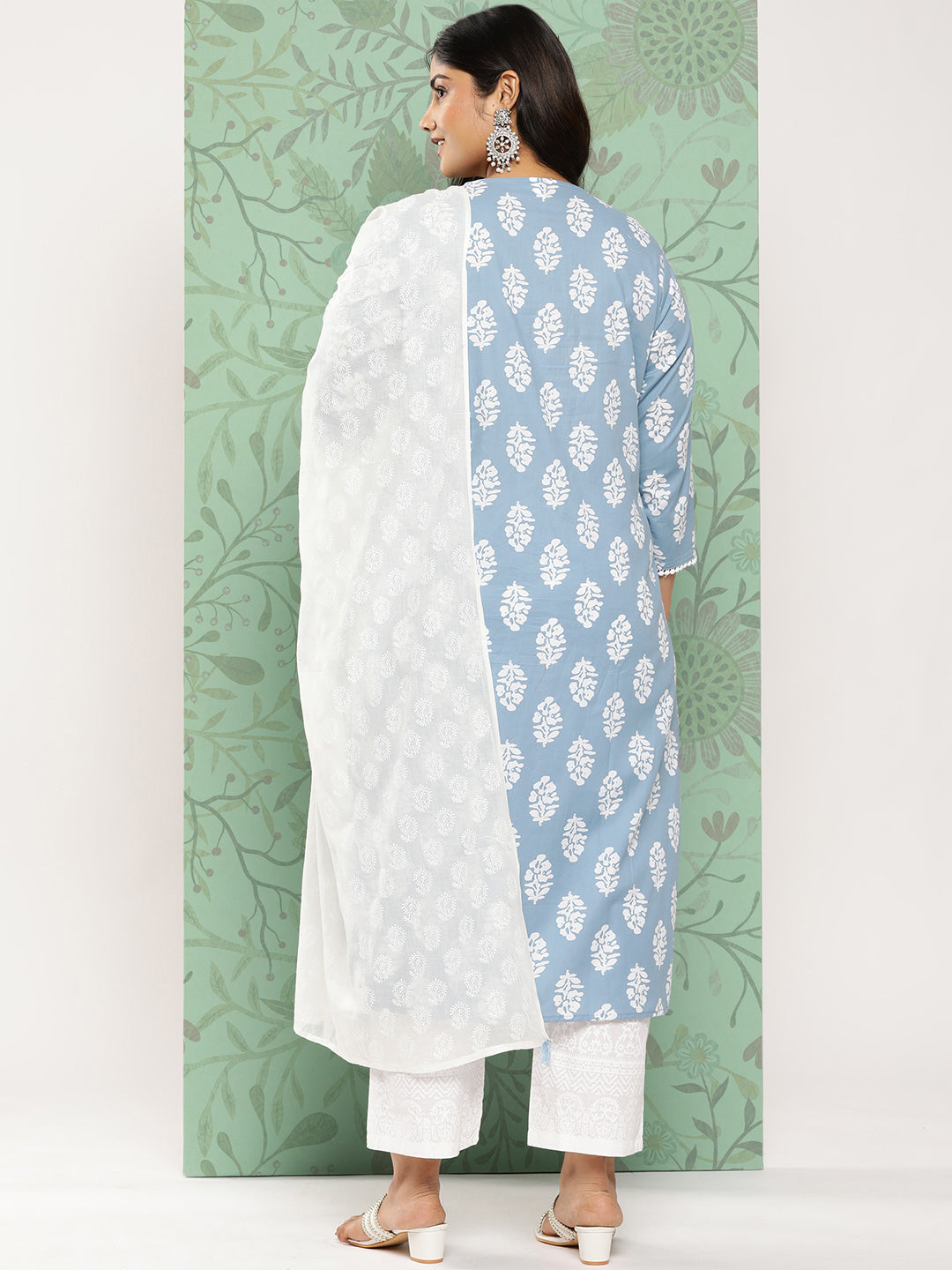 Women's Blue Ethnic Motifs Straight Kurta Trouser And Dupatta Set