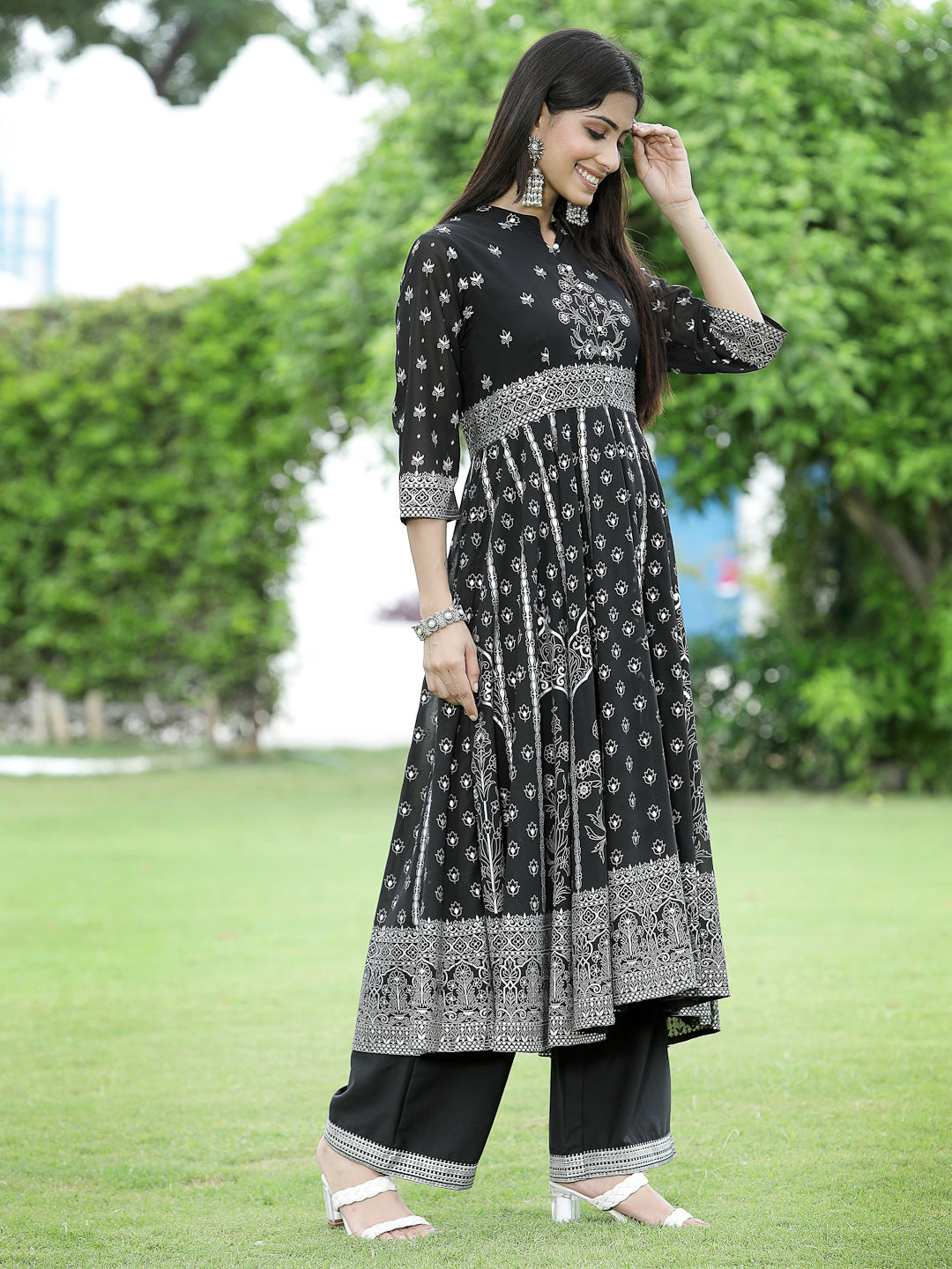 Color_Black