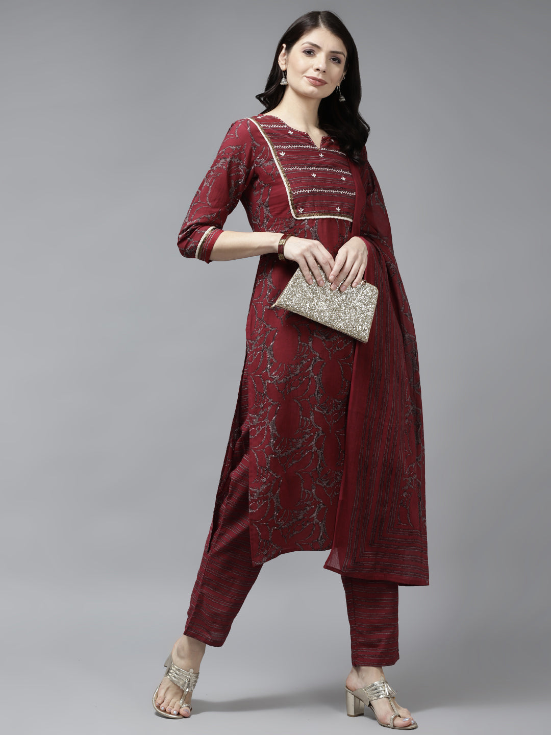 Color_Maroon
