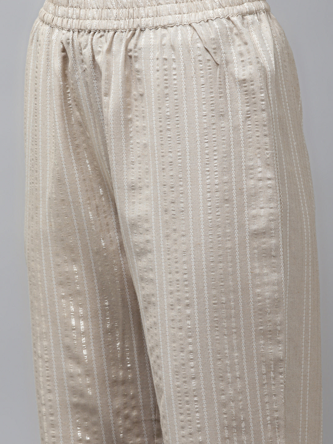 Color_Beige