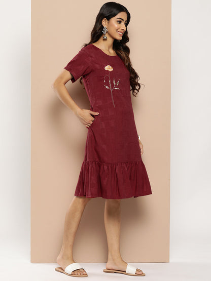 Color_Maroon