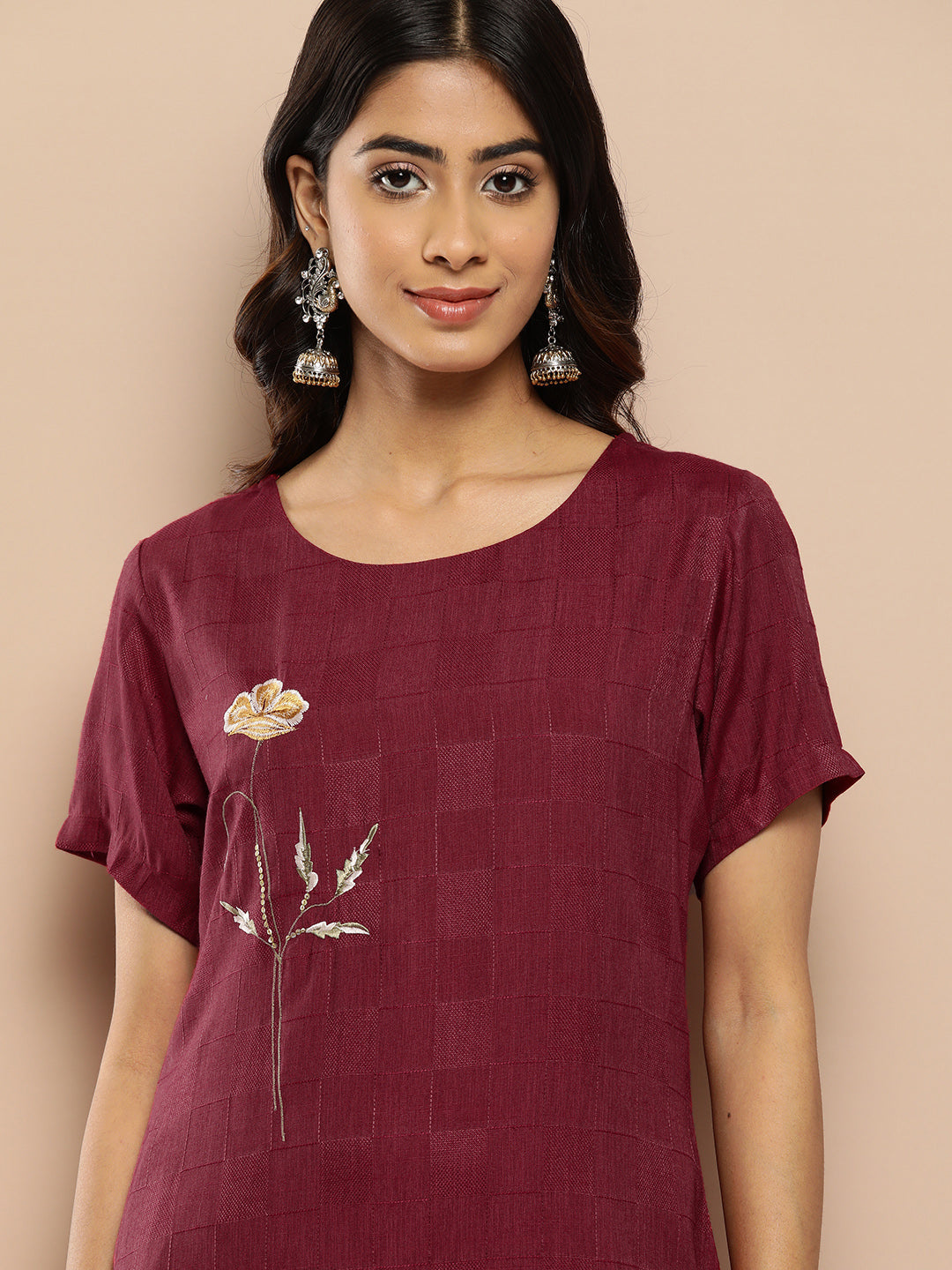 Color_Maroon
