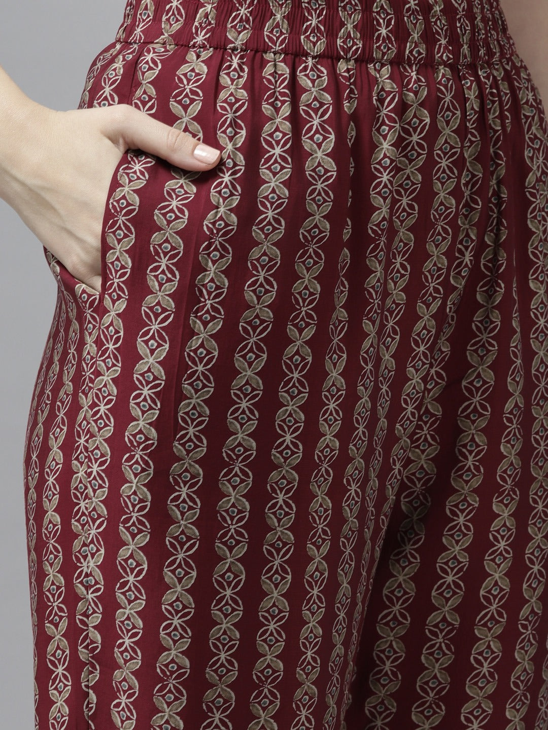 Color_Maroon