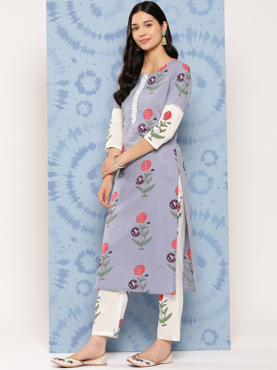 Women's Grey Floral Straight Kurta Trouser And Dupatta Set