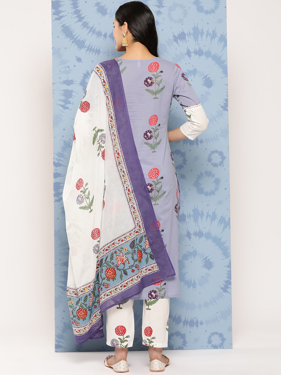 Women's Grey Floral Straight Kurta Trouser And Dupatta Set