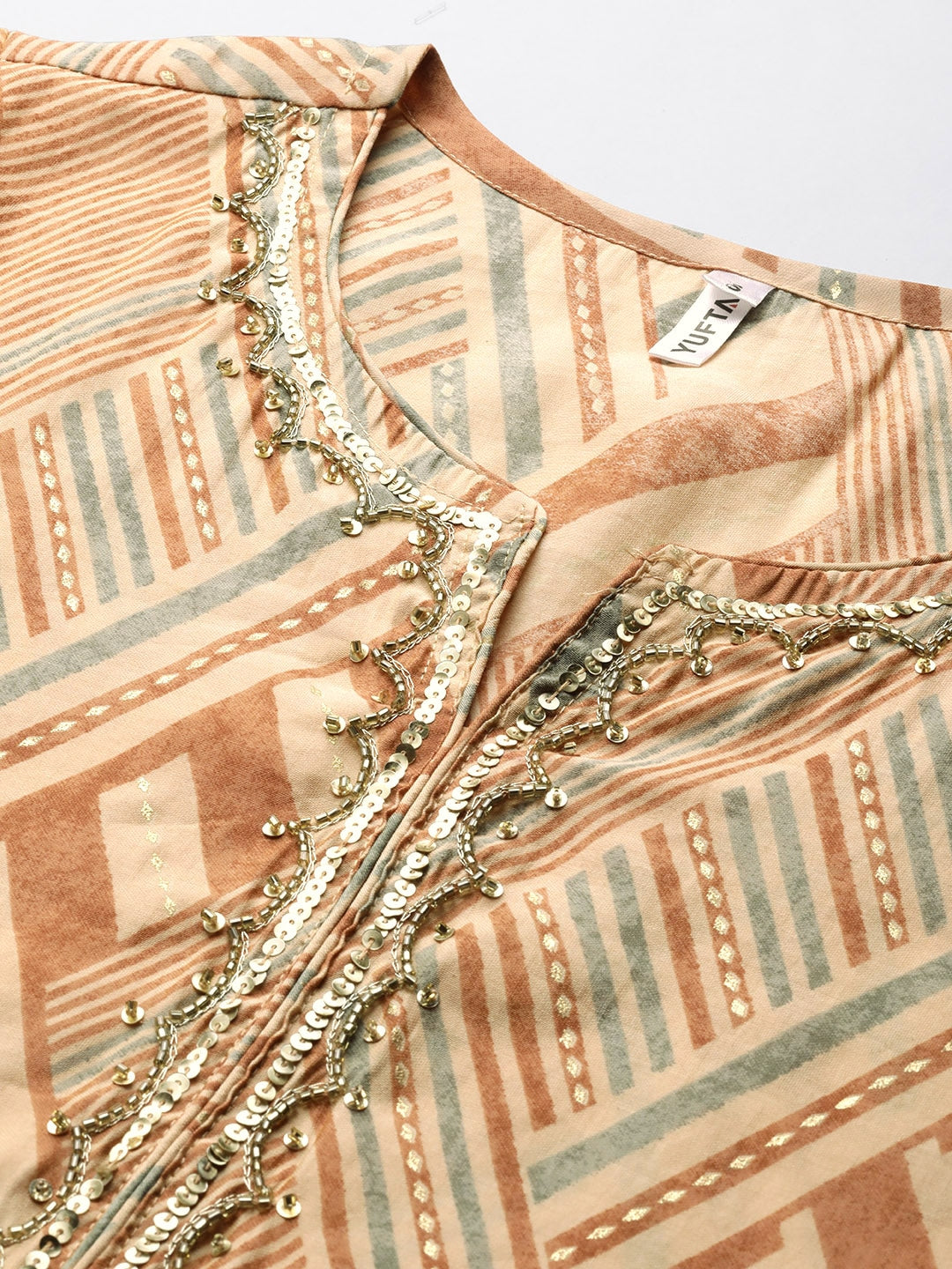 Color_Beige