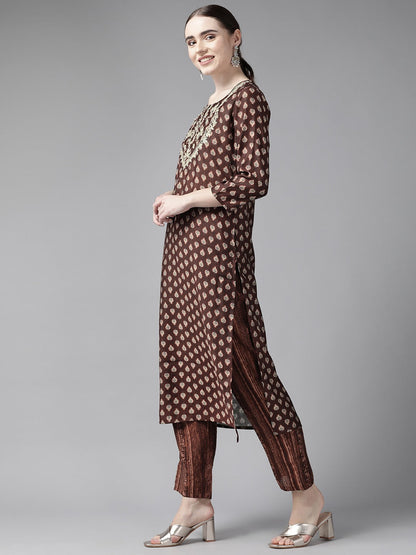 Color_Brown