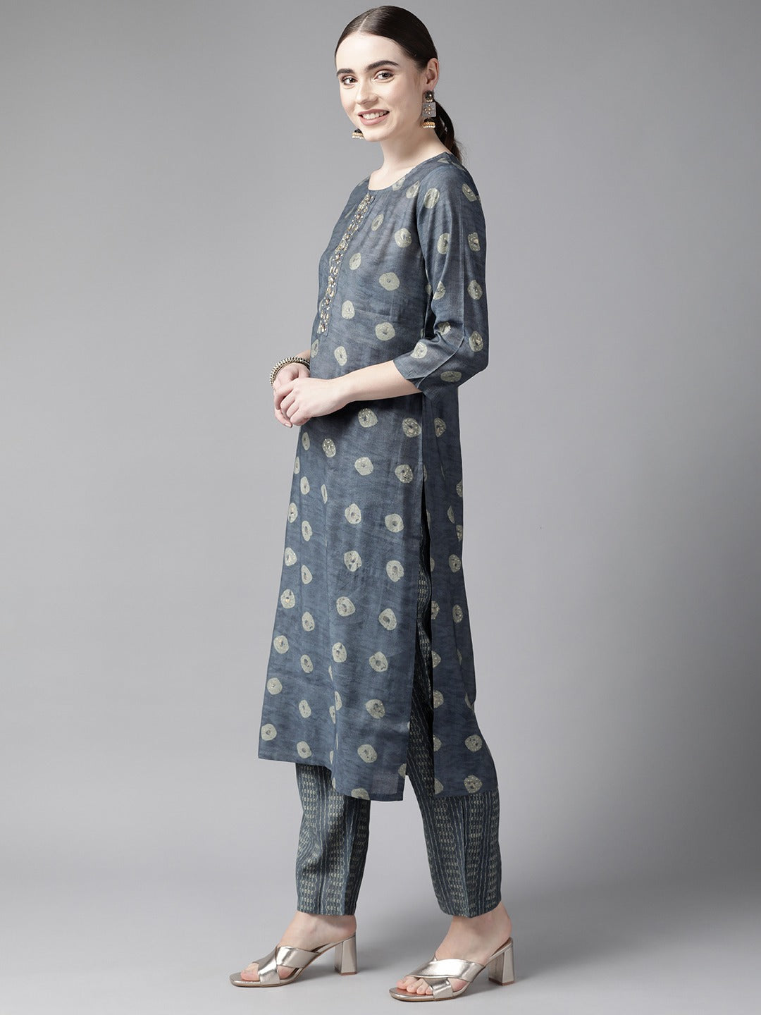 Color_Grey