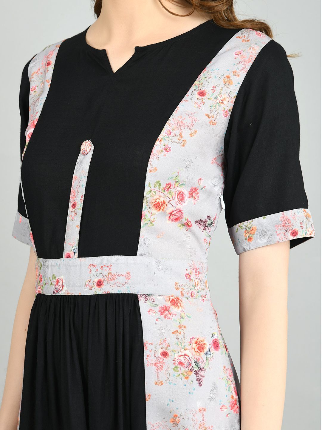 Women's Multi Polyester Printed Half Sleeve Round Neck Casual Dress